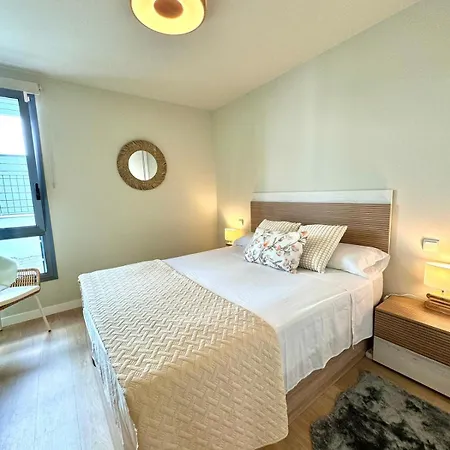 Beach&pool Apartment *